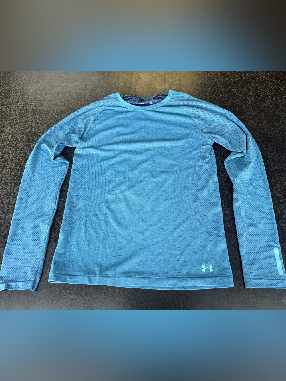 Under Armour HeatGear Blue Long Sleeve Running Shirt Women’s Small Fitted Athlec